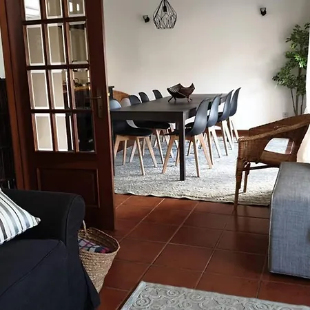 Holiday home Carminho House