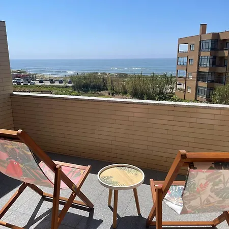 Holiday home Carminho House *